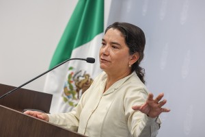 Diputada Blanca Benítez 2