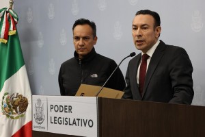 Diputado Arturo Maximiliano García Pérez 1