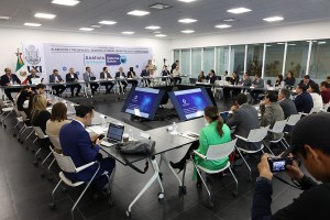 Diputado Edgar Inzunza 2