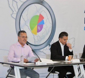 Diputado Enrique Correa 4