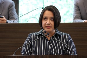 90b33669-0596-4ee3-b8b5-f187f2d3f336