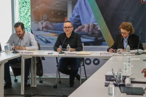 f41334e7-d7cd-4b49-bae5-16e66554f3a8