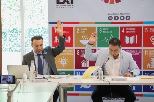 5f943f65-1176-4a40-9f49-84113a3a6657