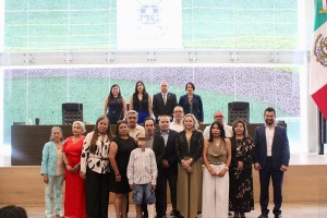 Diputada Adriana Meza 3